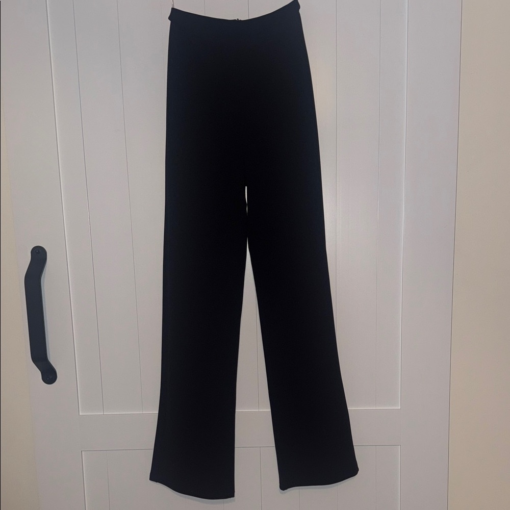 Lulu's Classic Black Wide Leg Pants- NWOT